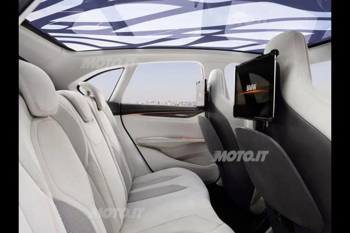 BMW Concept Active Tourer (26)