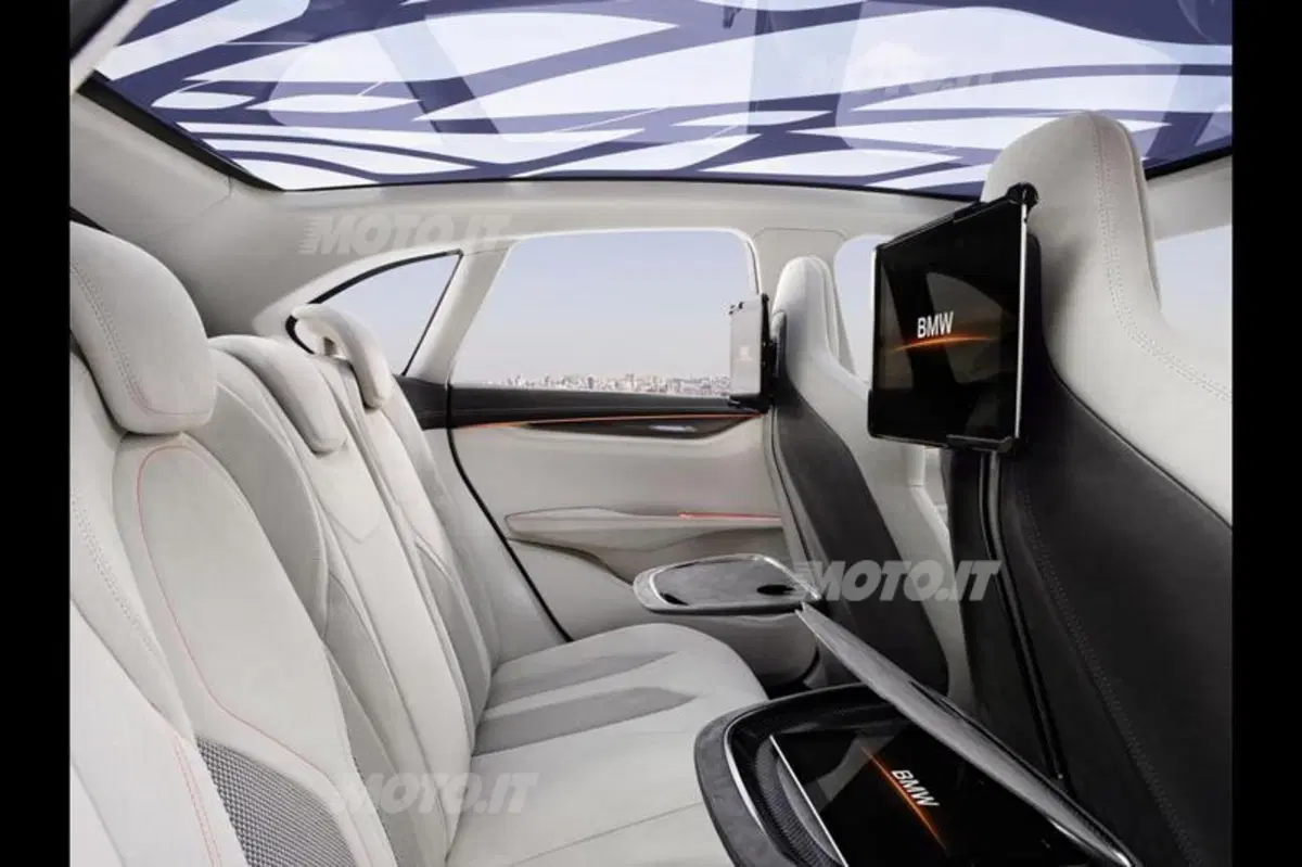 BMW Concept Active Tourer (27)