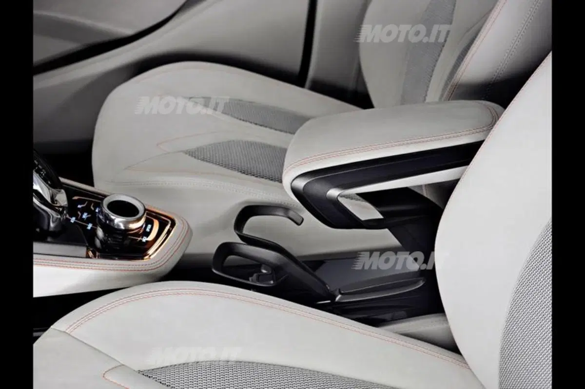 BMW Concept Active Tourer (30)