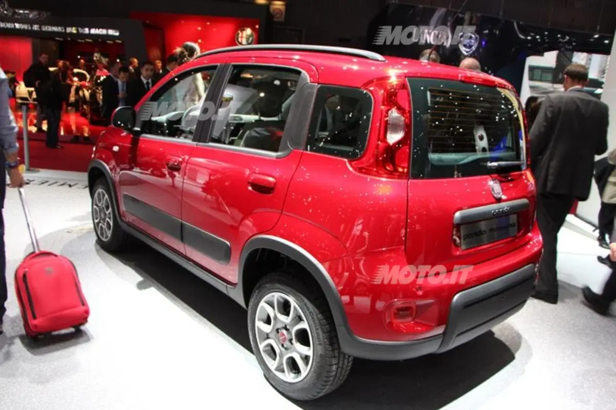 Fiat al Salone di Parigi 2012 (11)