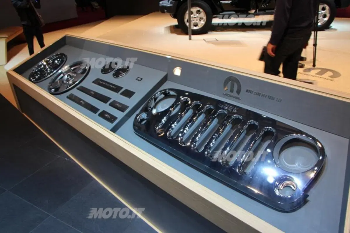 Jeep al Salone di Parigi 2012 (9)