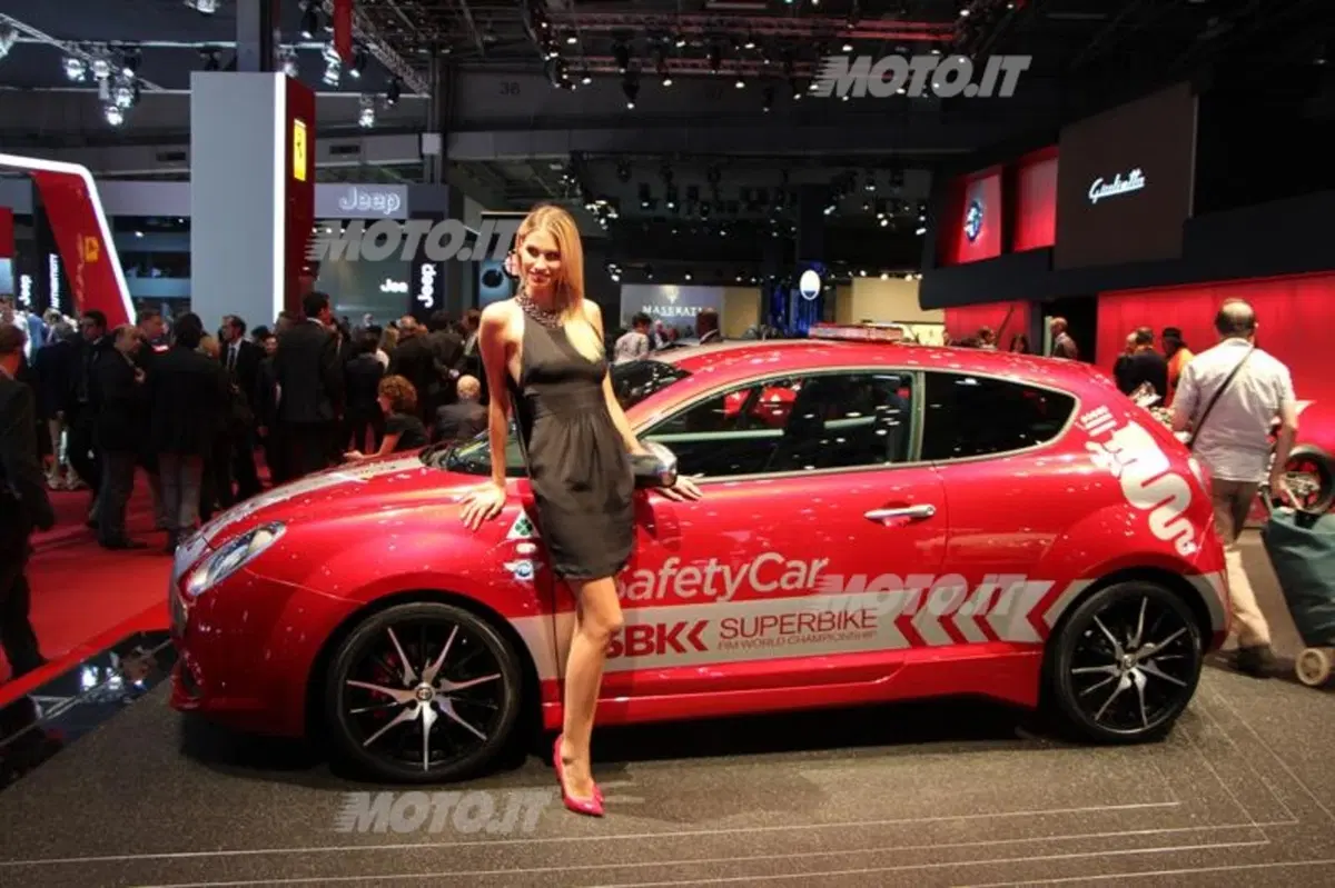 Alfa Romeo al Salone di Parigi 2012 (9)