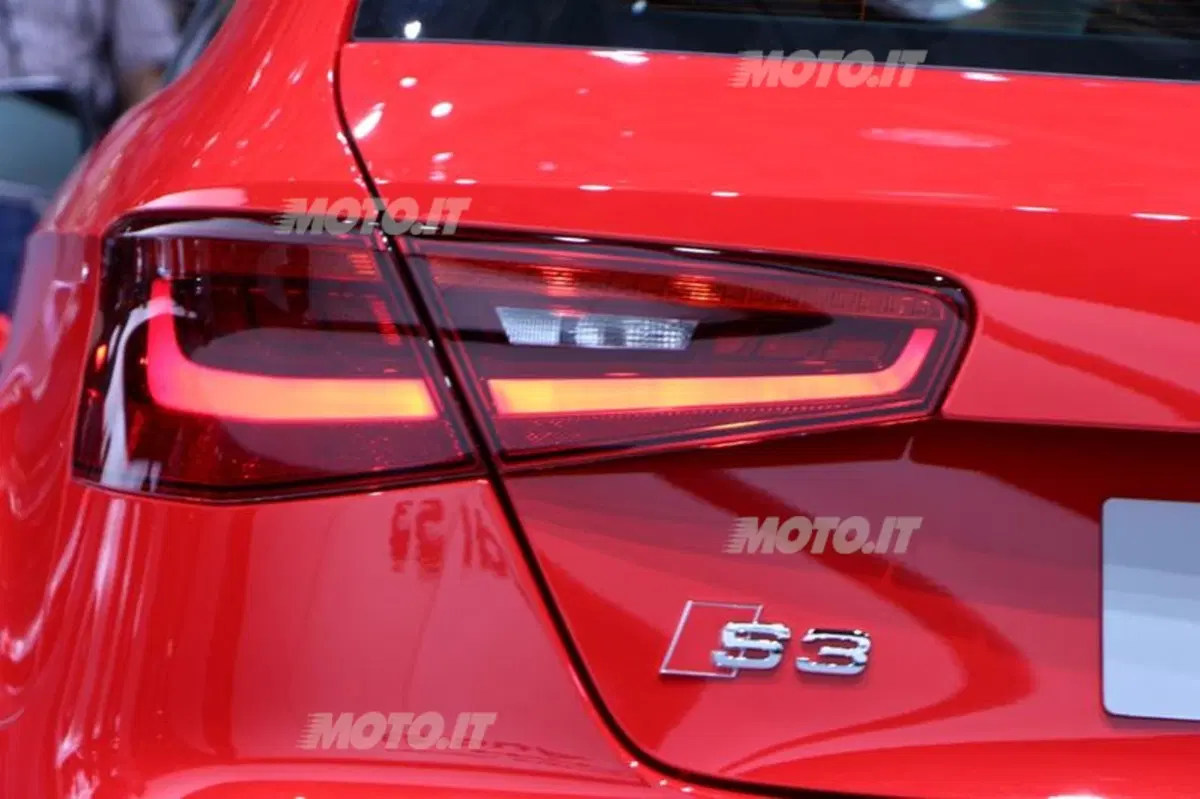 Audi al Salone di Parigi 2012 (13)