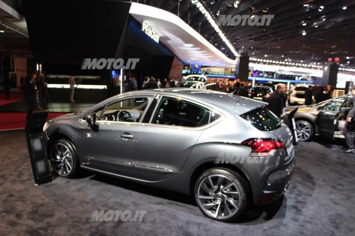 Citroën al Salone di Parigi 2012 (36)