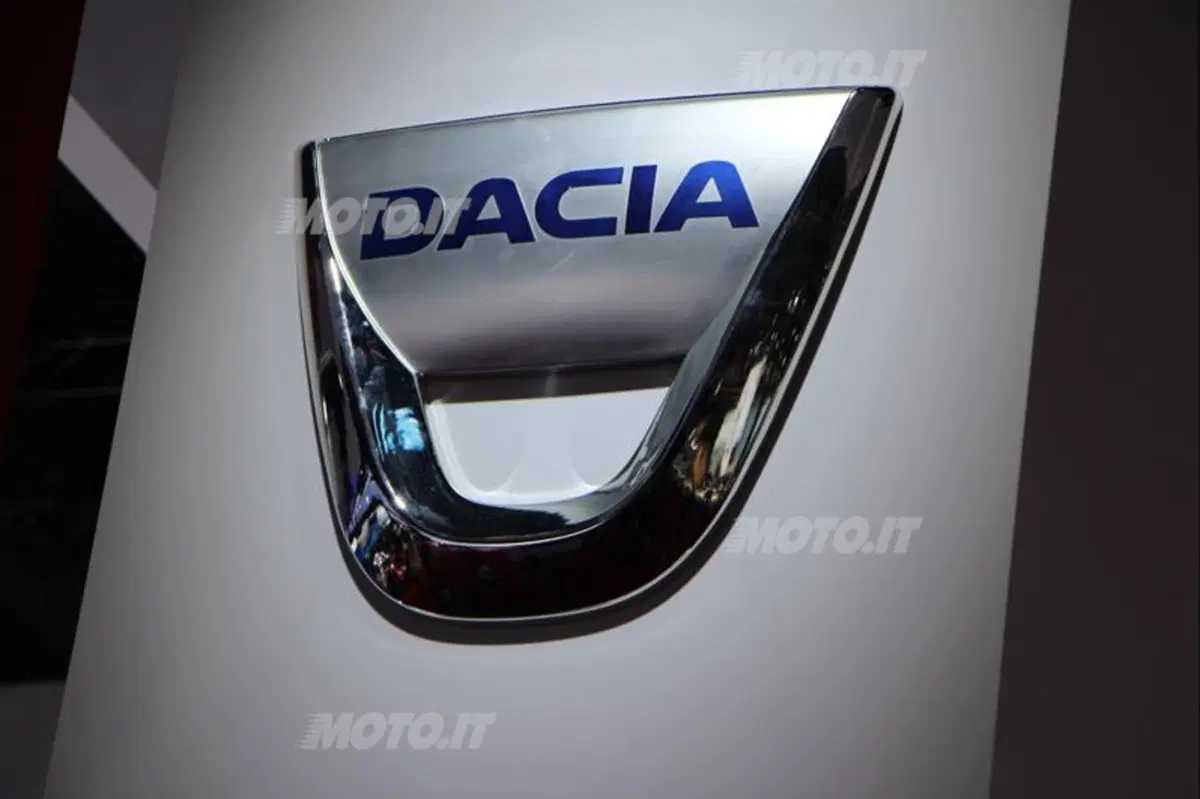 Dacia al Salone di Parigi 2012