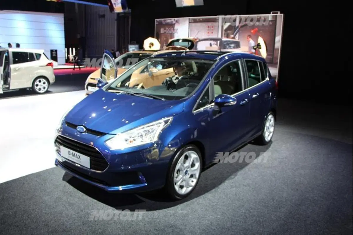 Ford al Salone di Parigi 2012 (18)