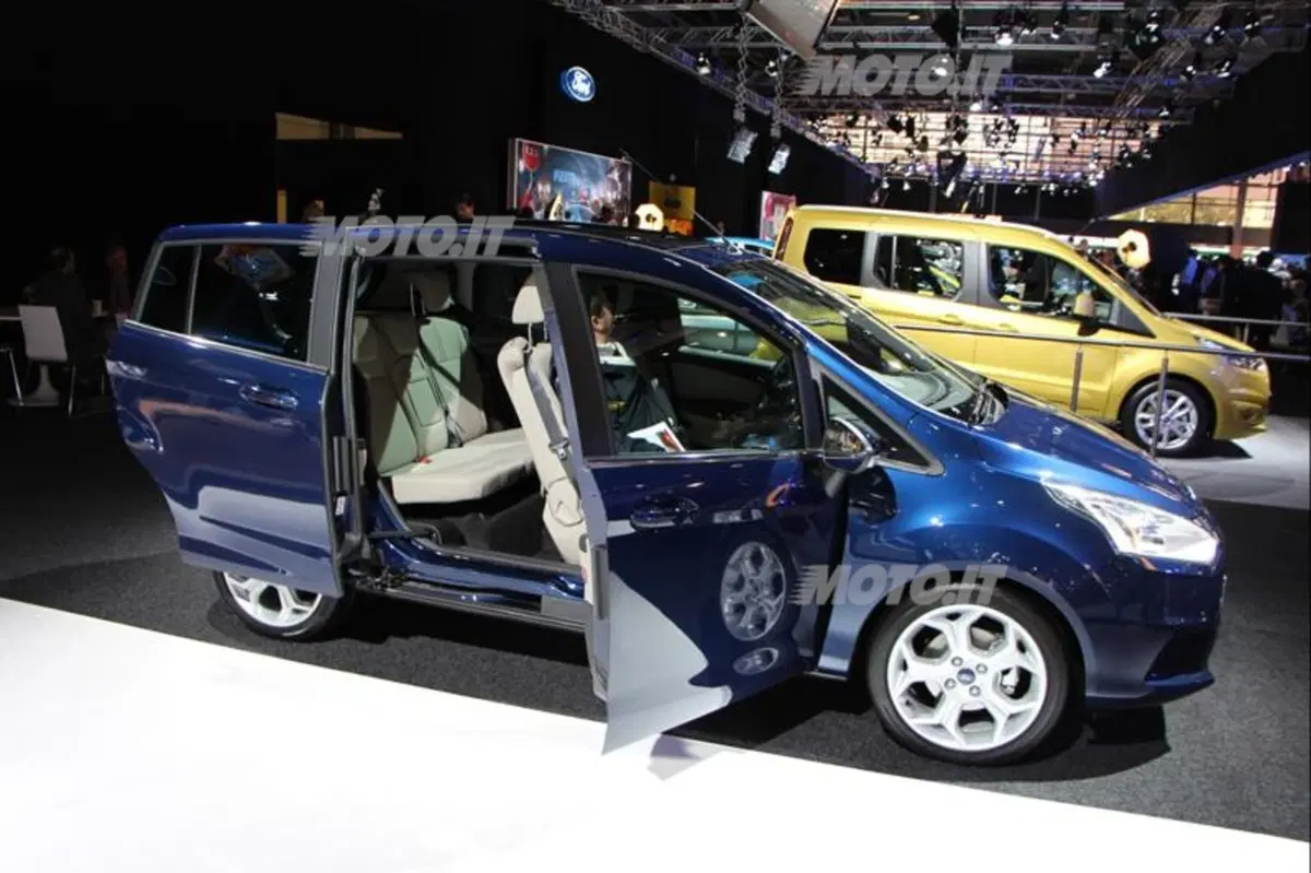 Ford al Salone di Parigi 2012 (19)