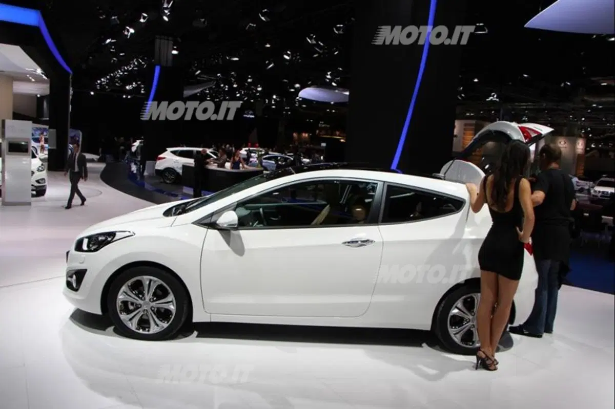 Hyundai al Salone di Parigi 2012 (3)