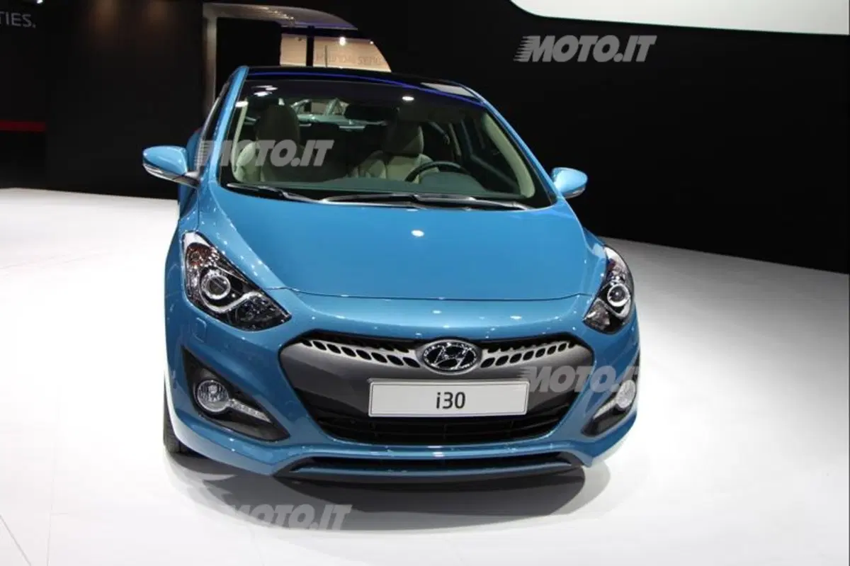 Hyundai al Salone di Parigi 2012 (5)