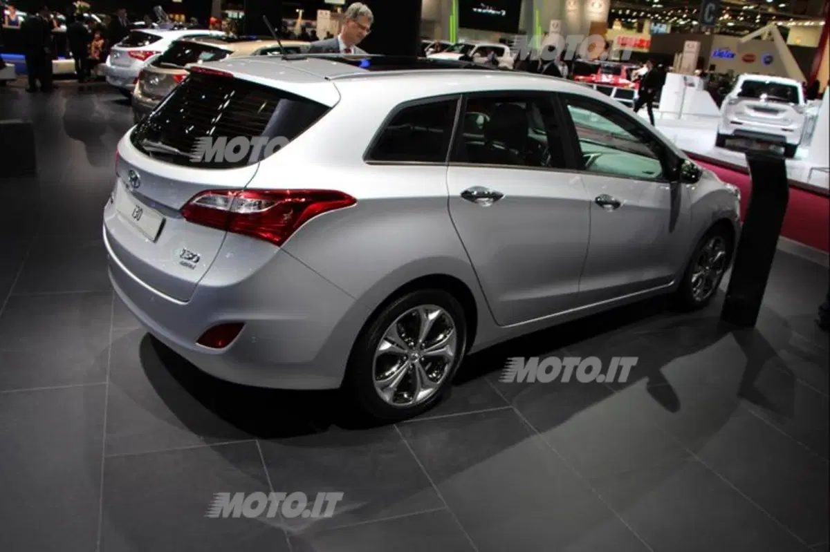 Hyundai al Salone di Parigi 2012 (13)