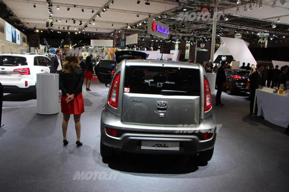 Kia al Salone di Parigi 2012 (18)