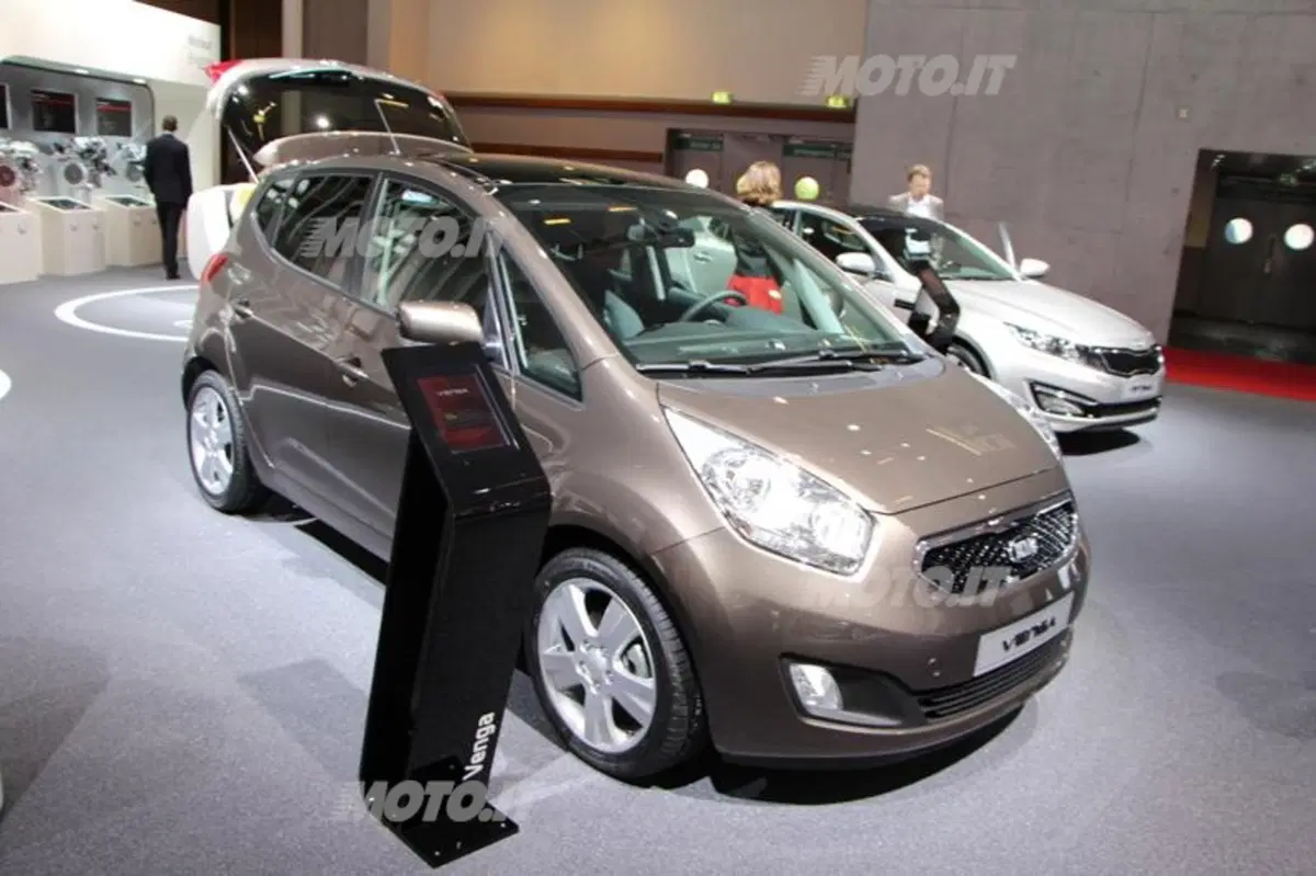 Kia al Salone di Parigi 2012 (26)