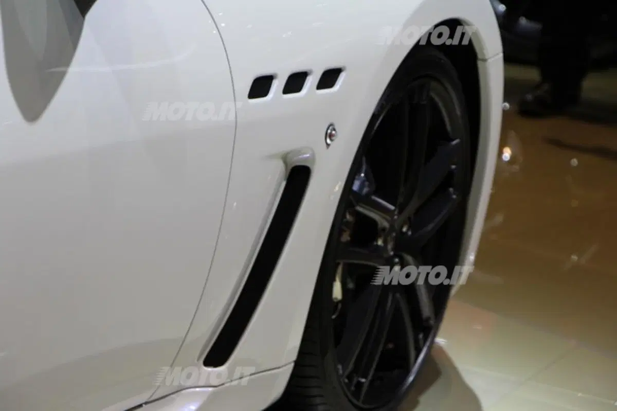 Maserati al Salone di Parigi 2012 (12)