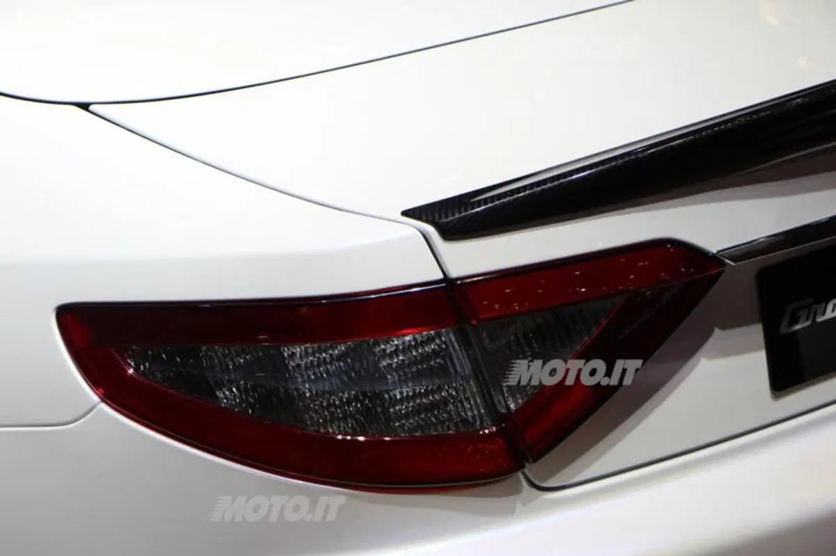 Maserati al Salone di Parigi 2012 (14)
