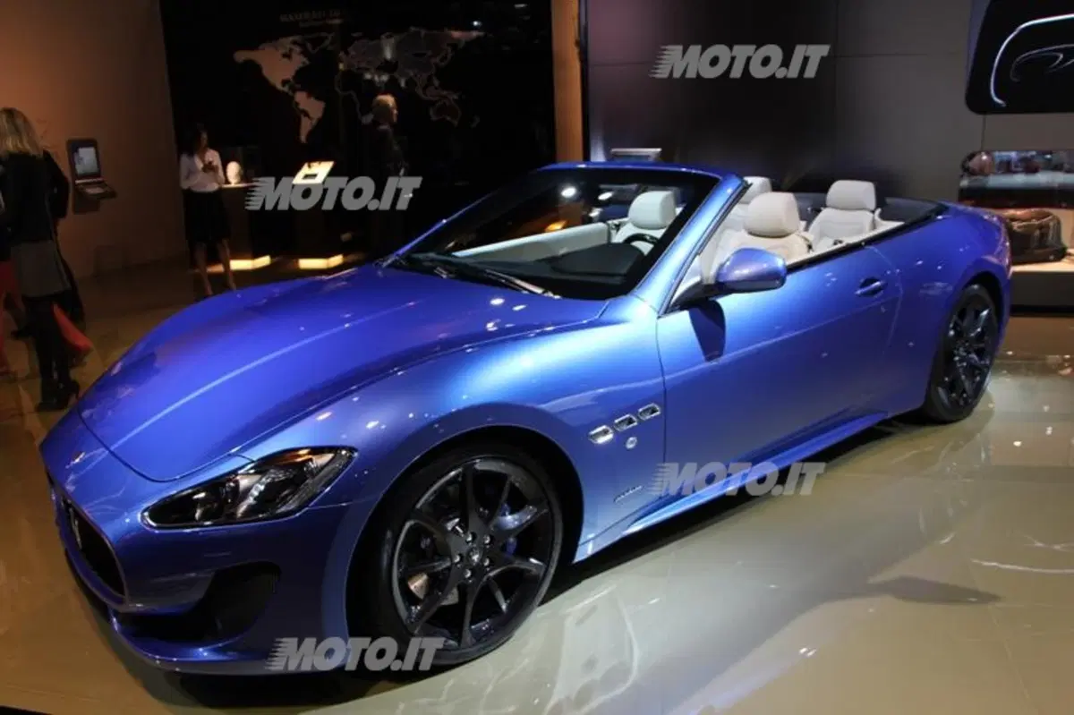 Maserati al Salone di Parigi 2012 (19)