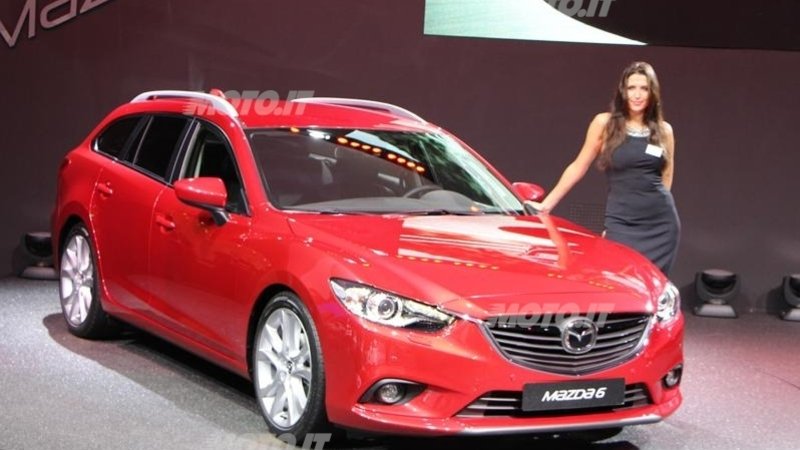 Mazda al Salone di Parigi 2012