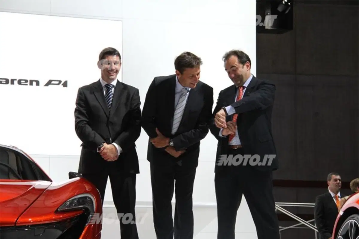 McLaren al Salone di Parigi 2012 (10)