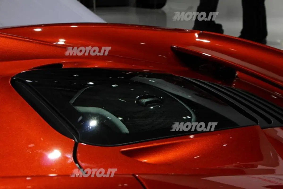 McLaren al Salone di Parigi 2012 (24)