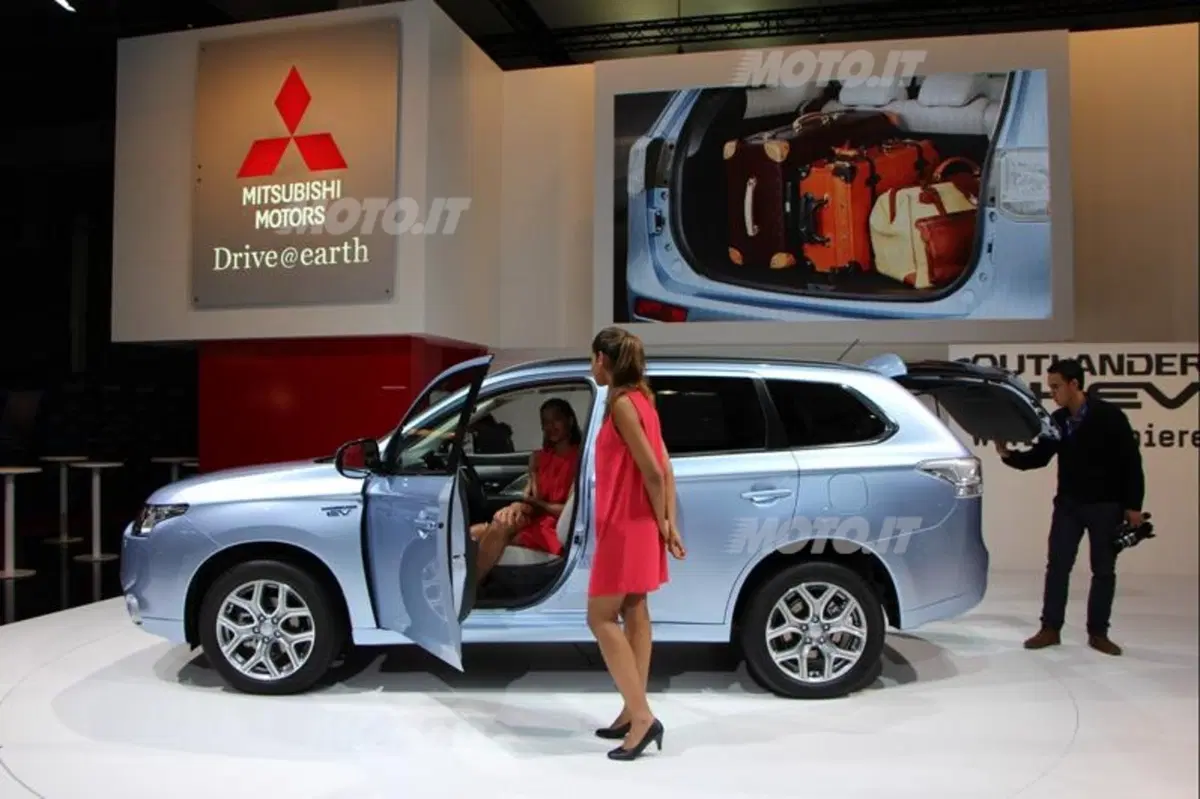 Mitsubishi al Salone di Parigi 2012 (2)