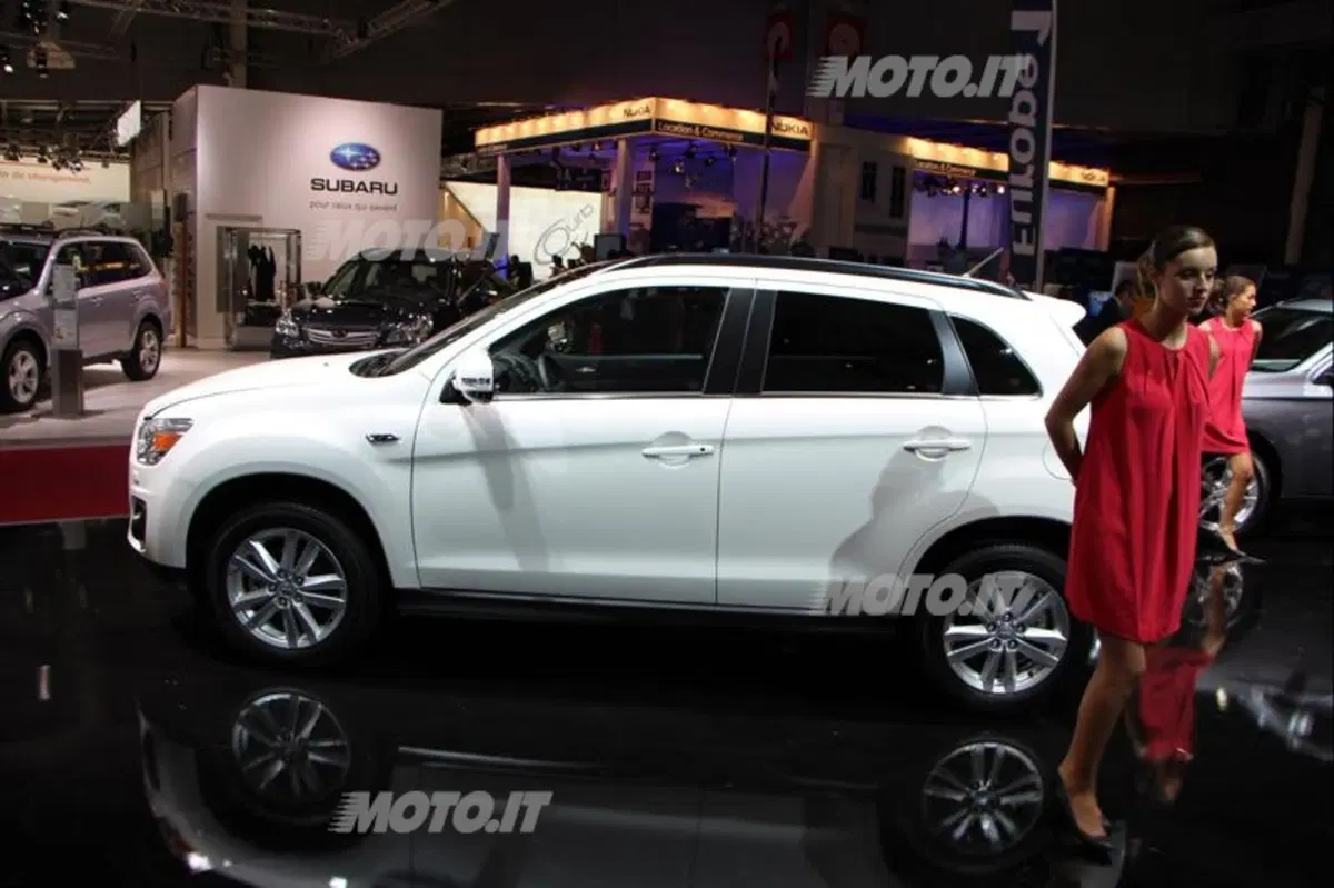 Mitsubishi al Salone di Parigi 2012 (9)