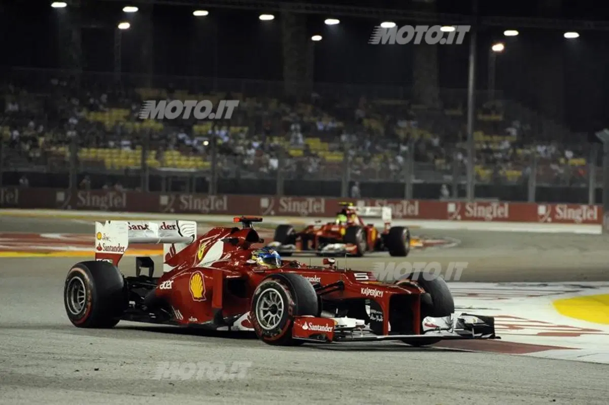 Le foto più belle del GP di Singapore (32)