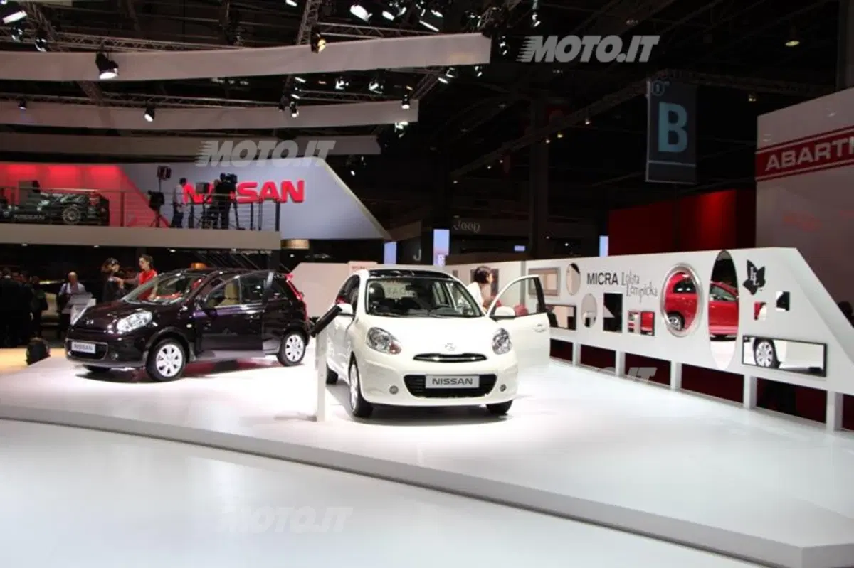 Nissan al Salone di Parigi 2012 (21)