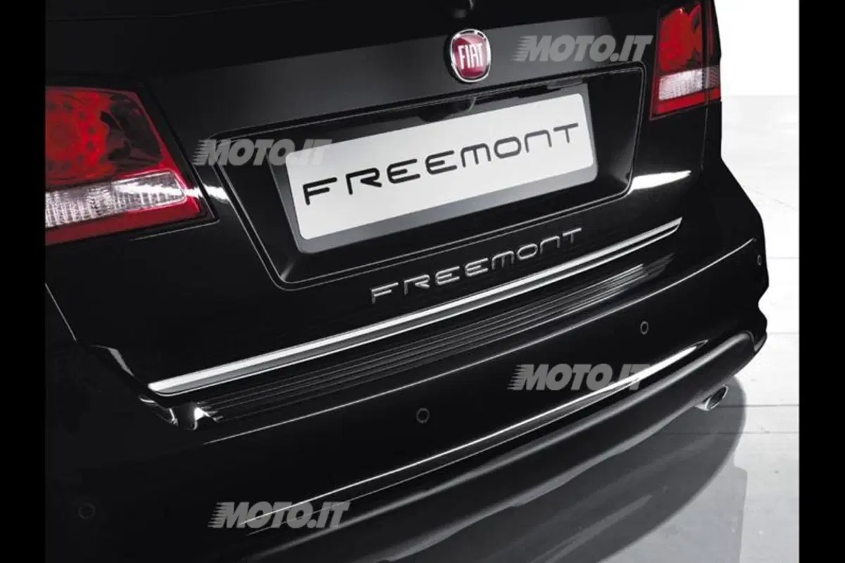 Fiat Freemont Park Avenue (2)