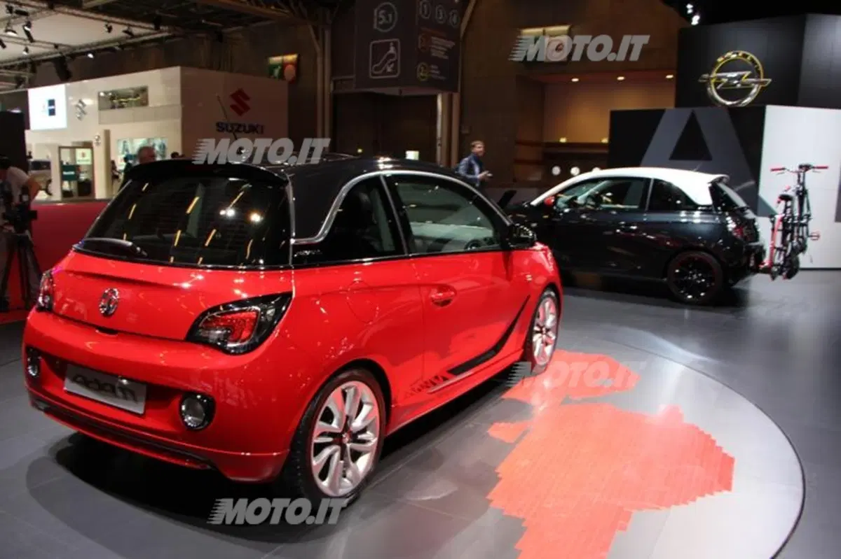 Opel al Salone di Parigi 2012 (4)