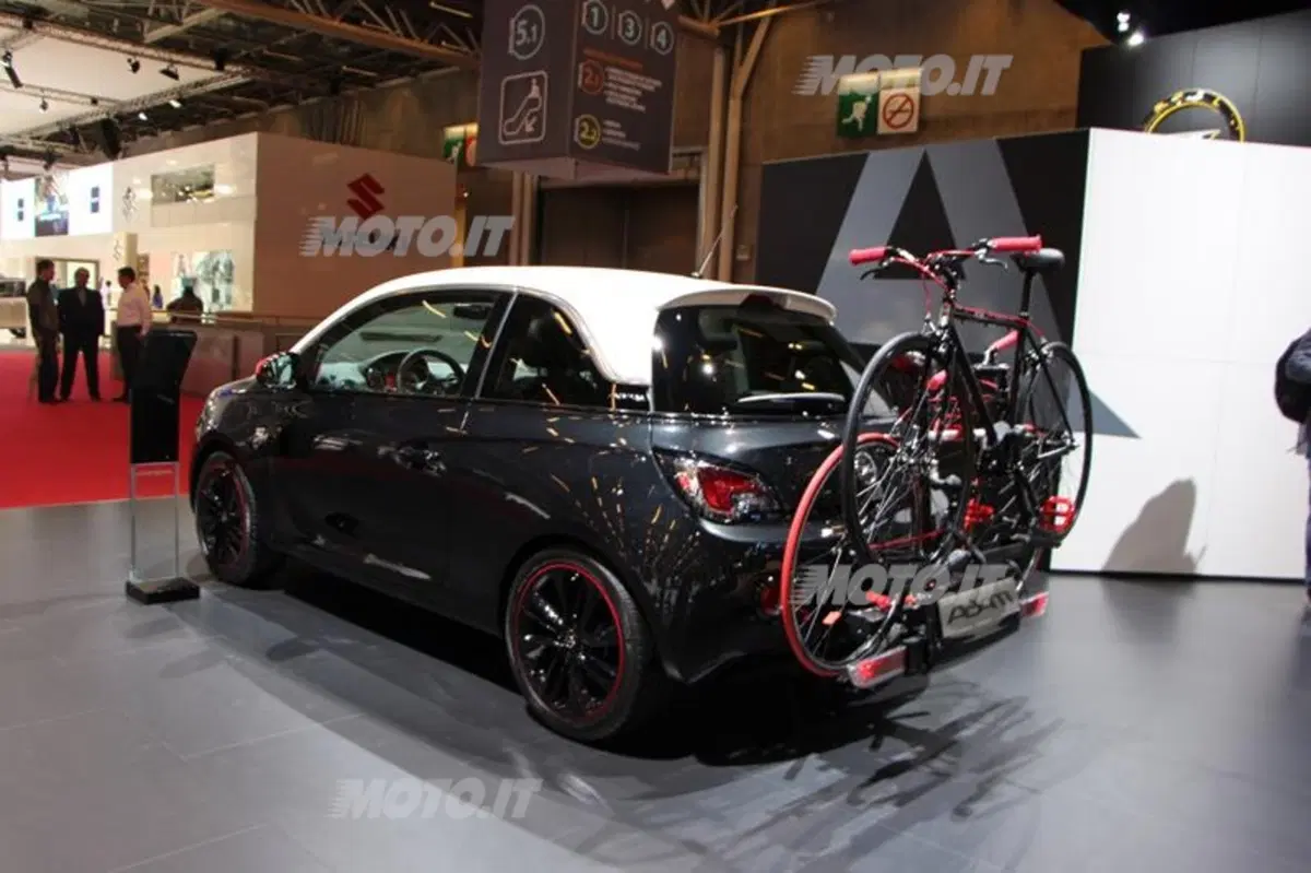 Opel al Salone di Parigi 2012 (8)