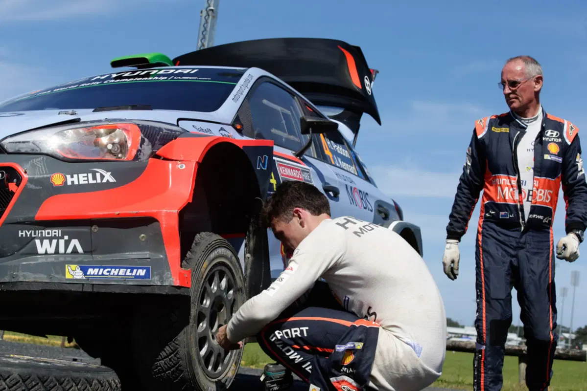 WRC16 Australia. Ancora Mikkelsen (VW) In Testa, Ma… (22)