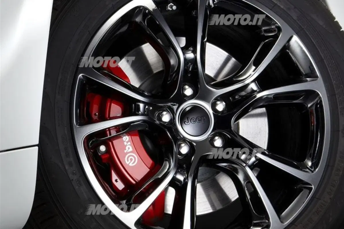 Jeep Grand Cherokee SRT Limited Edition (8)