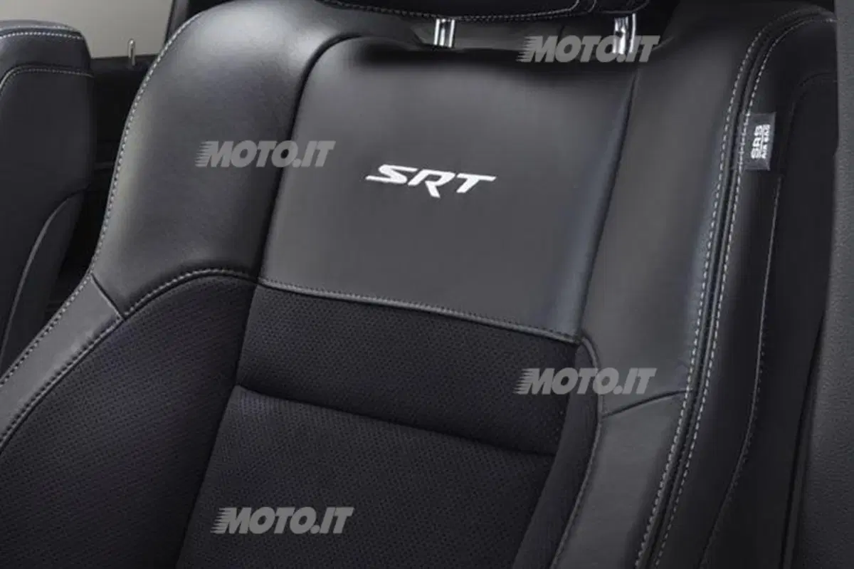 Jeep Grand Cherokee SRT Limited Edition (10)