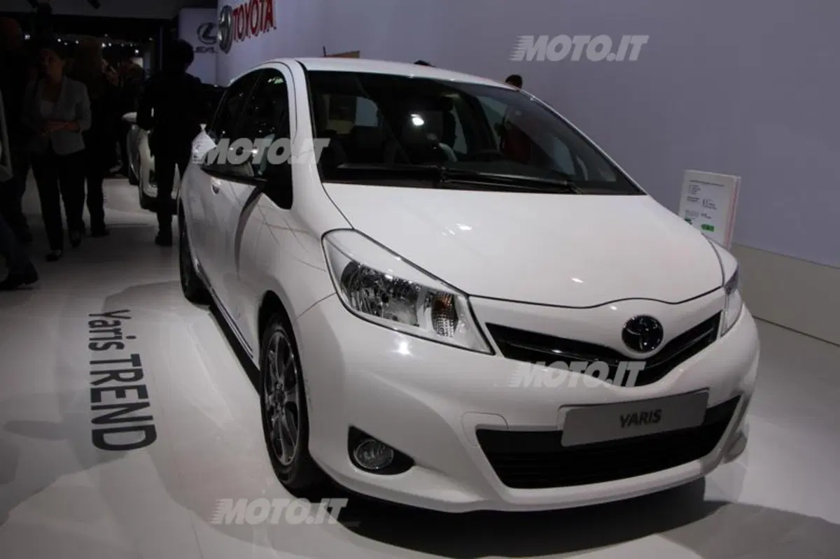 Toyota al Salone di Parigi 2012 (6)