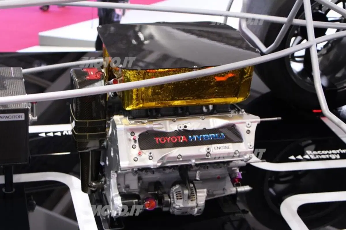 Toyota al Salone di Parigi 2012 (29)