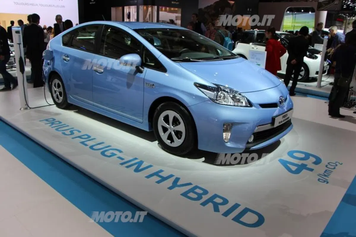 Toyota al Salone di Parigi 2012 (34)