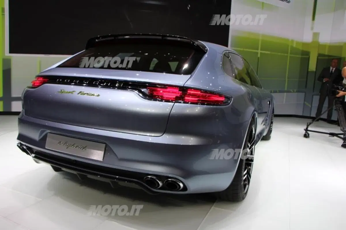 Porsche al Salone di Parigi 2012 (20)