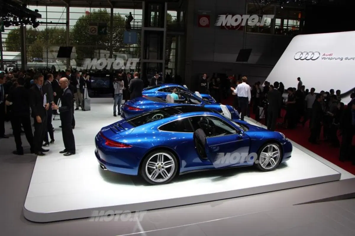 Porsche al Salone di Parigi 2012 (29)