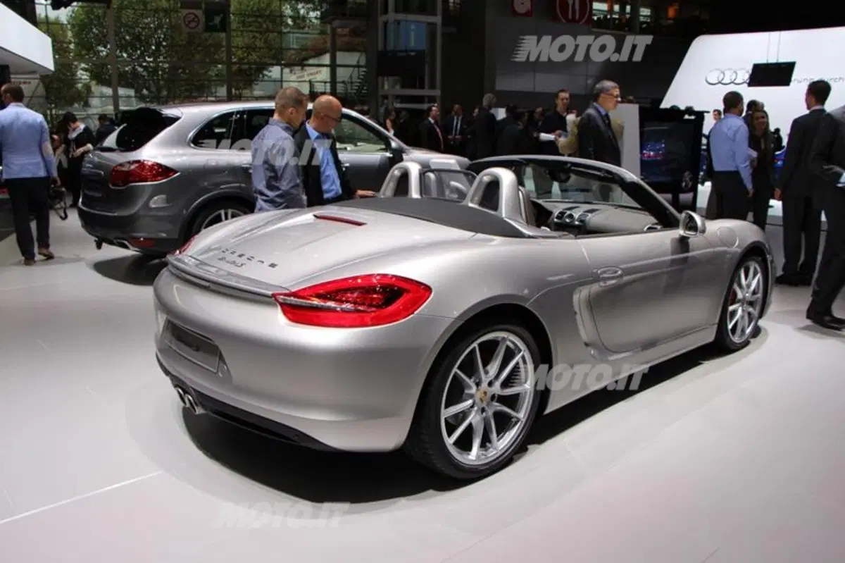 Porsche al Salone di Parigi 2012 (36)
