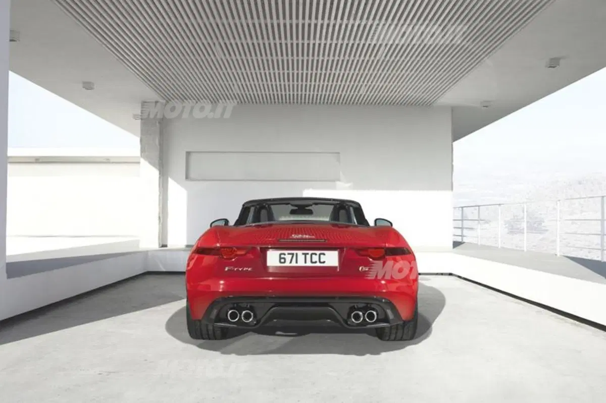 Jaguar F-Type (10)