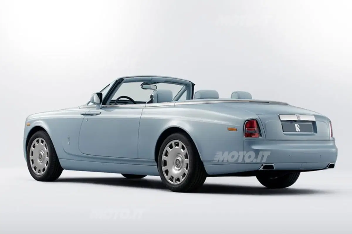 Rolls-Royce Phantom e Ghost: a Parigi incontrano l’Art Decò