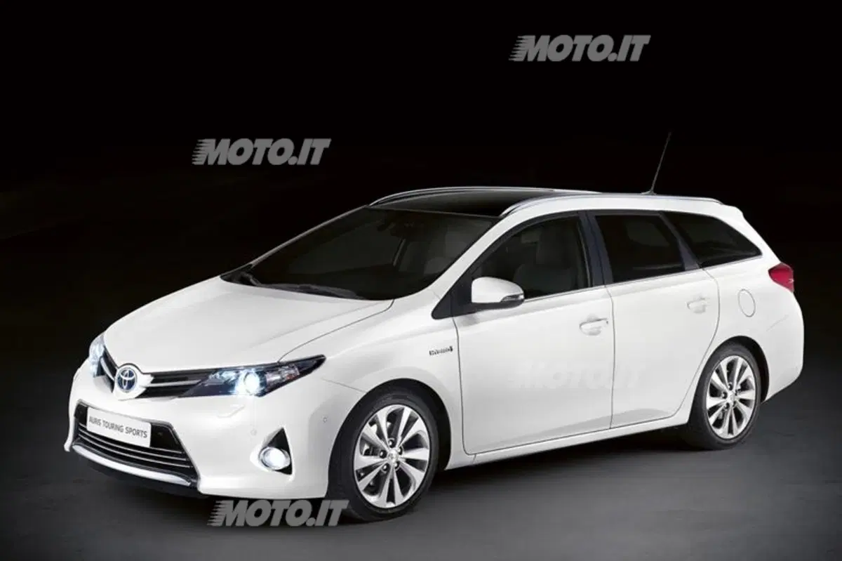 Toyota Auris Touring Sports: foto e informazioni ufficiali