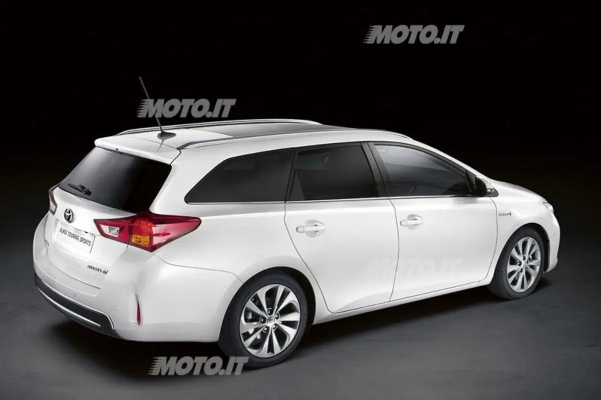 Toyota Auris Touring Sports: foto e informazioni ufficiali (3)