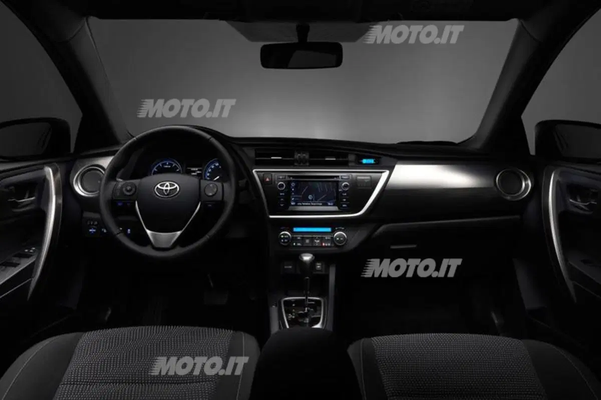 Toyota Auris Touring Sports: foto e informazioni ufficiali (7)