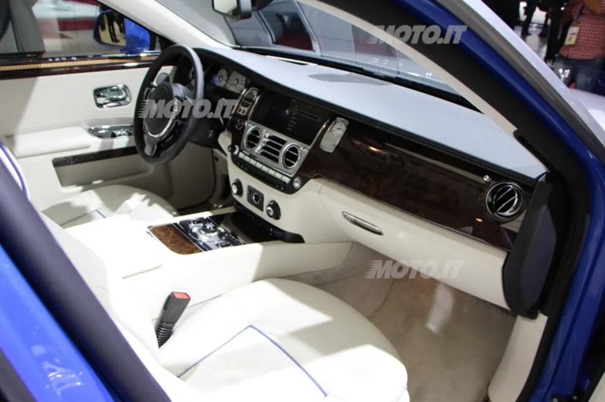 Rolls-Royce al Salone di Parigi 2012 (4)