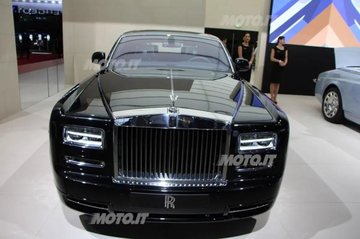 Rolls-Royce al Salone di Parigi 2012 (11)