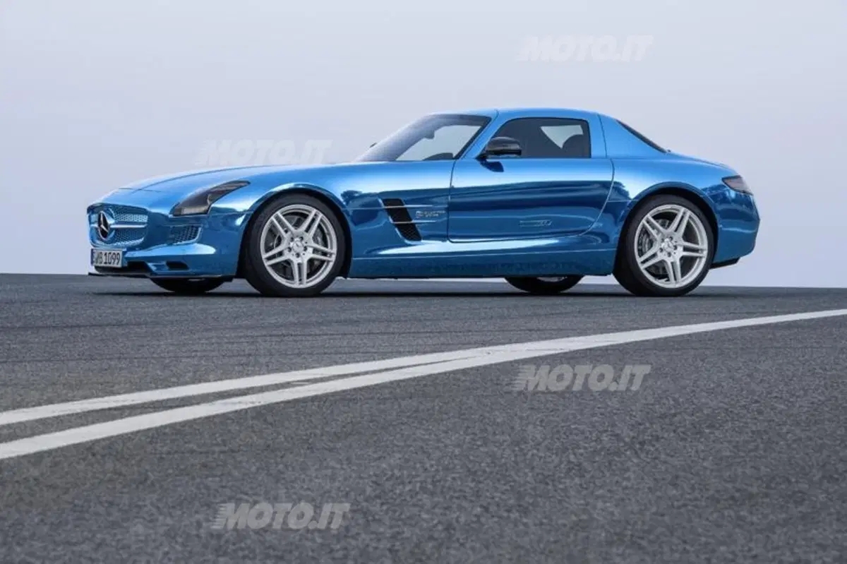 Mercedes-Benz SLS AMG Coupé Electric Drive (3)