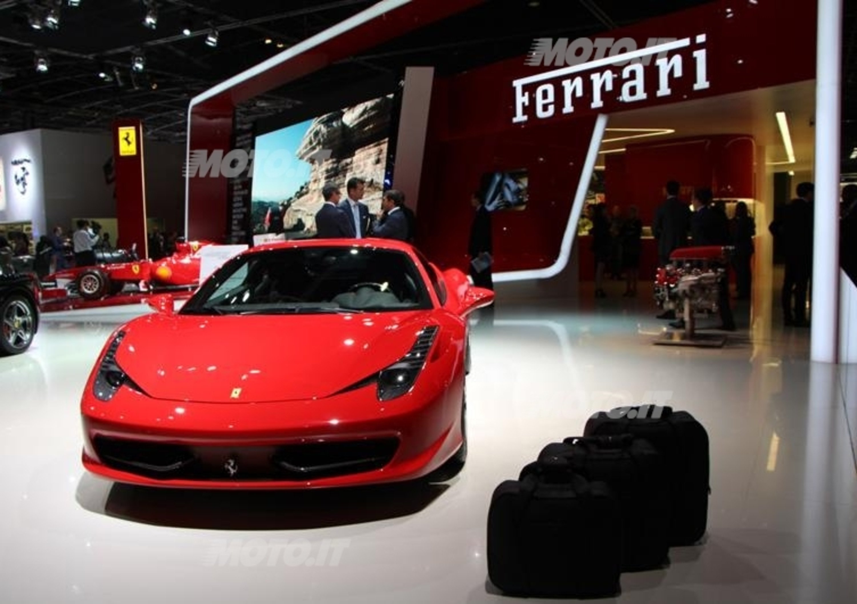 Ferrari al Salone di Parigi 2012