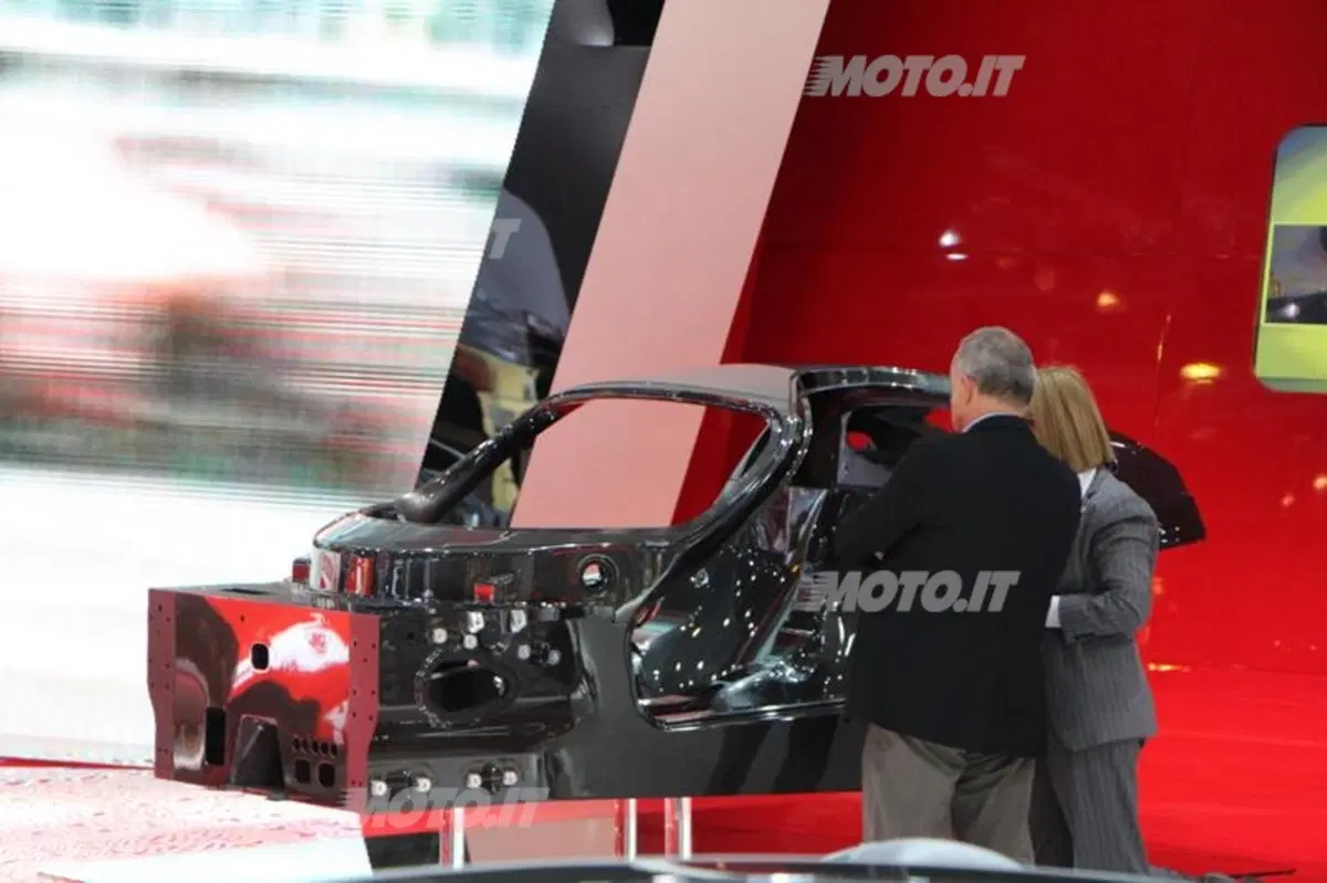 Ferrari al Salone di Parigi 2012 (6)