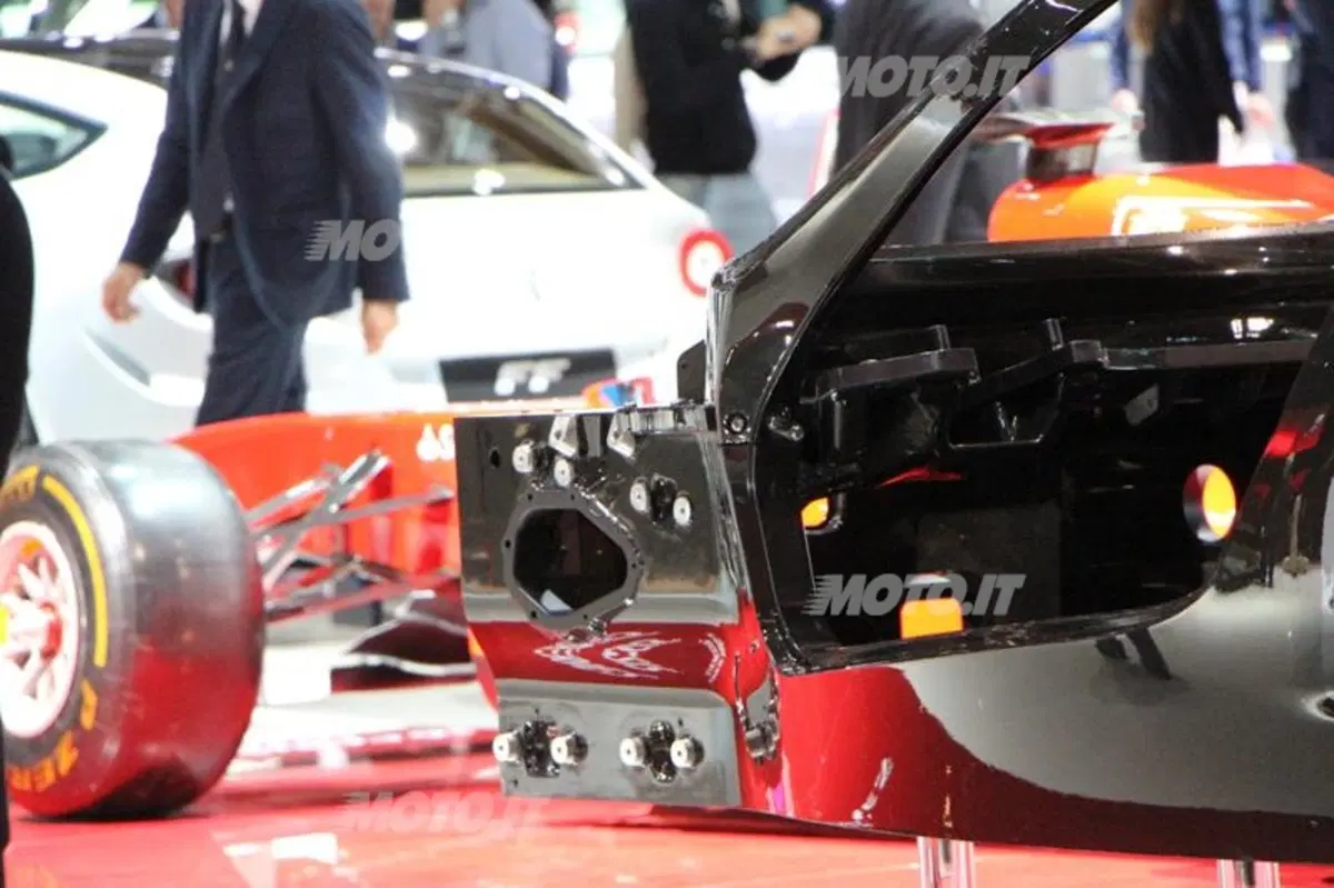 Ferrari al Salone di Parigi 2012 (26)
