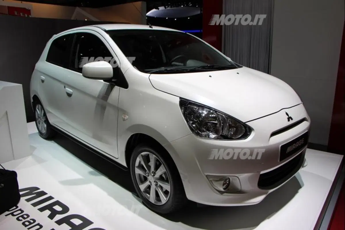 Mitsubishi Mirage: debutto europeo a Parigi